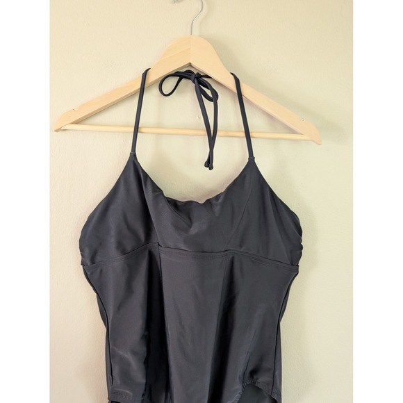 NWT Speedo Women's XL Black‎ Halter One Piece Swimsuit Pink Trim Open Back - Picture 3 of 9